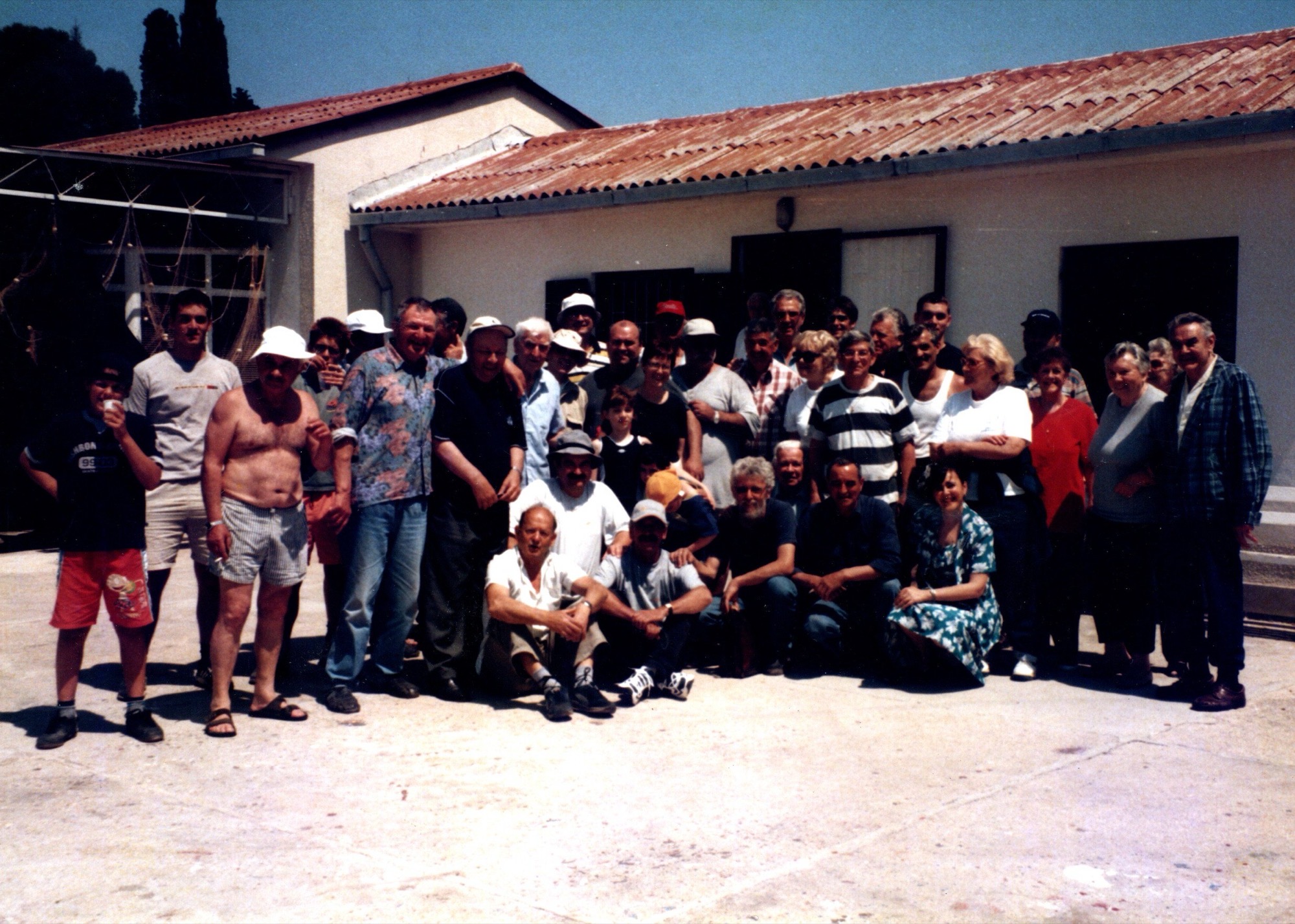 2002.jpg