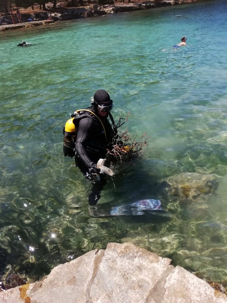 Ronioci Poljuda u akciji „Čišćenje Bena”
